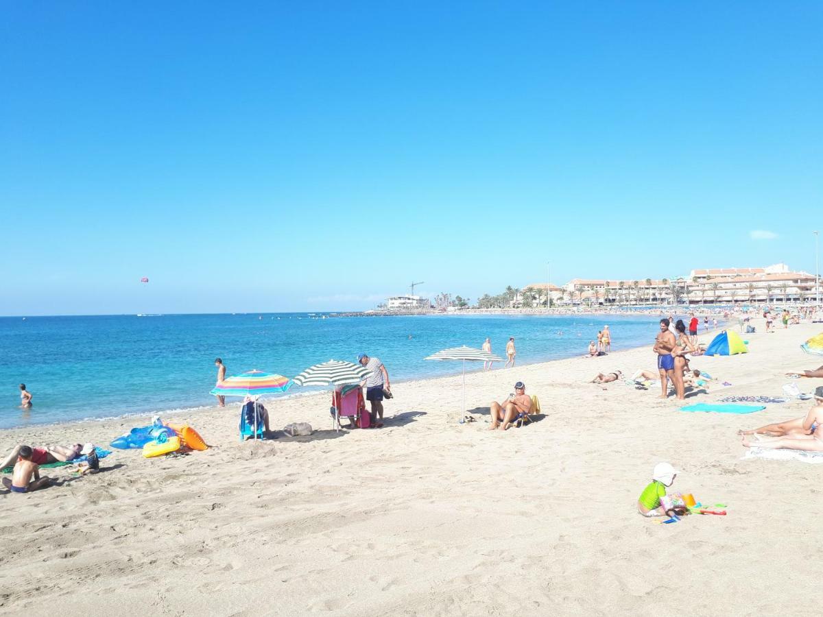 Апартаменты Playa De Las Vistas Арона Экстерьер фото